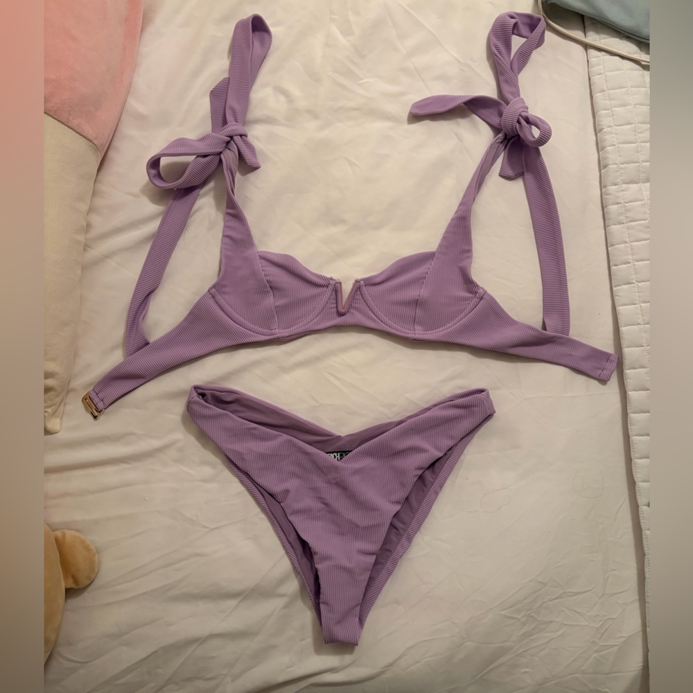 Beach Riot Blair Top Bikini Set
